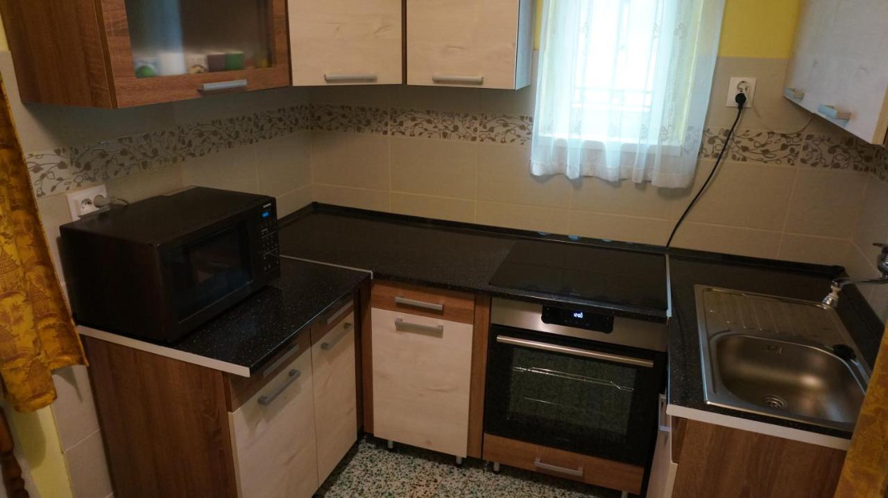 Sunny Apartman Nyíregyháza Eksteriør billede